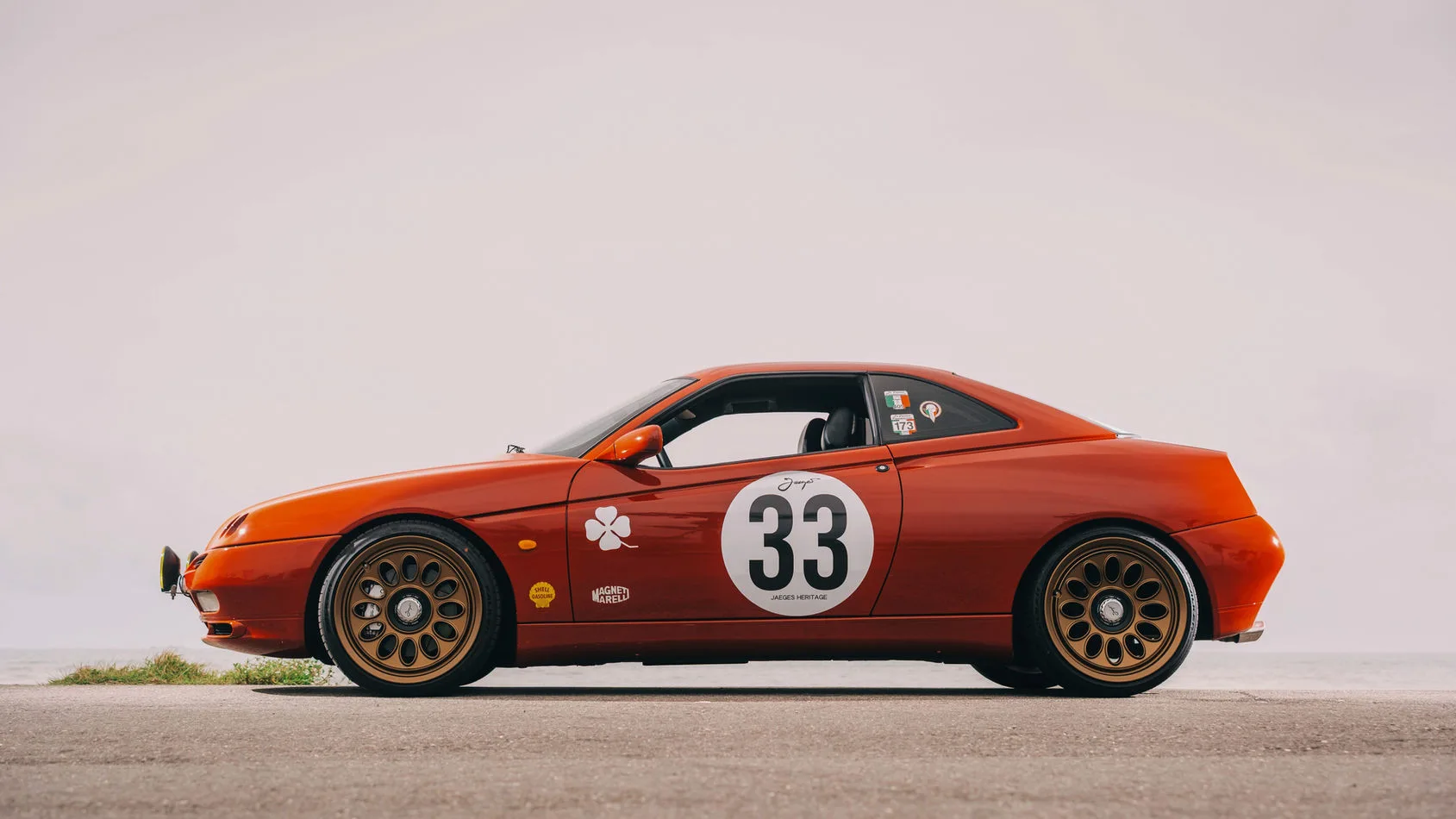 Jeages Heritage orange coupe